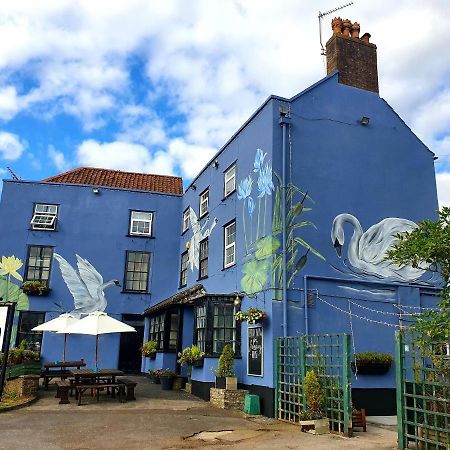 The Swan Hotel Almondsbury Exterior photo